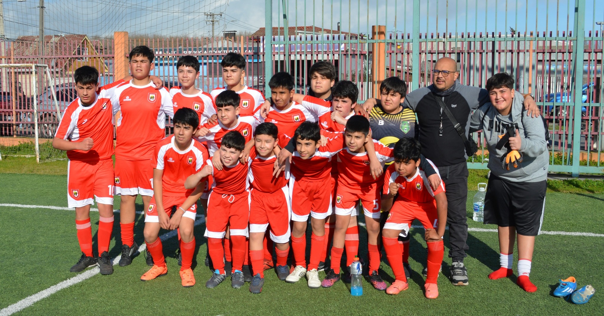 Comenzó el Torneo Escolar de Fútbol: una lección de entrega y trabajo en equipo