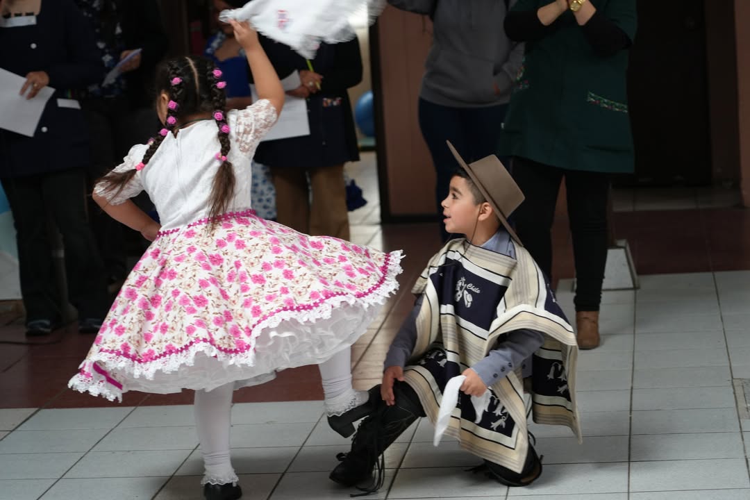 La cueca en Colegio 1 Nachito