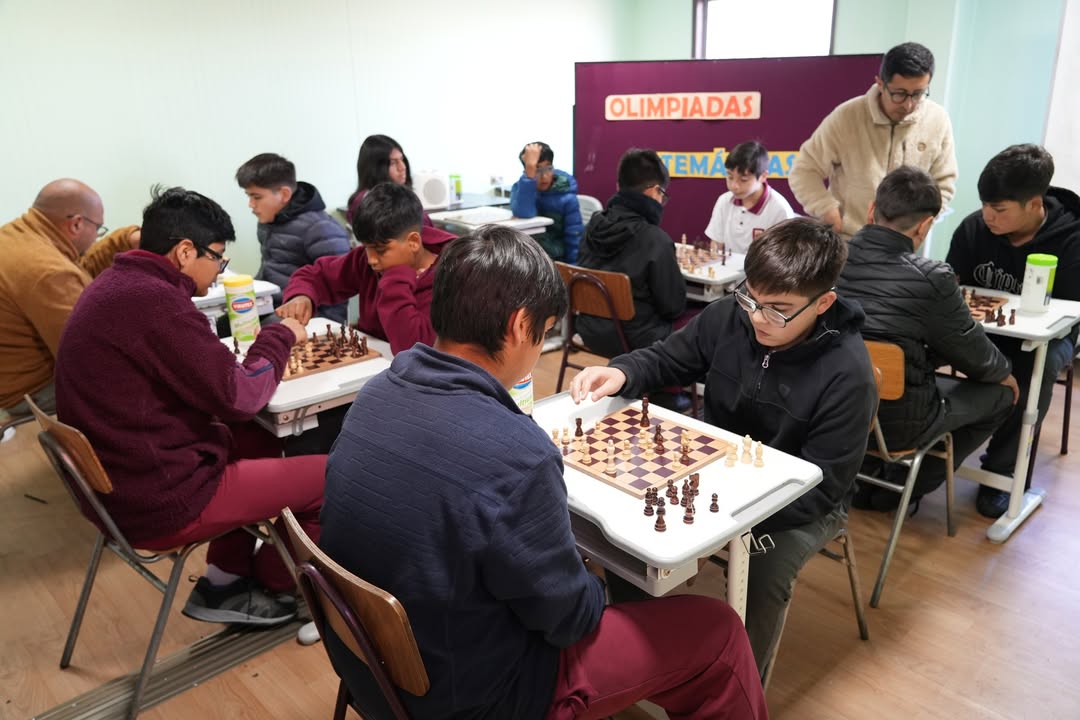 Olimpiadas Matemáticas en Nachote: Un Encuentro de Estrategia y Concentración