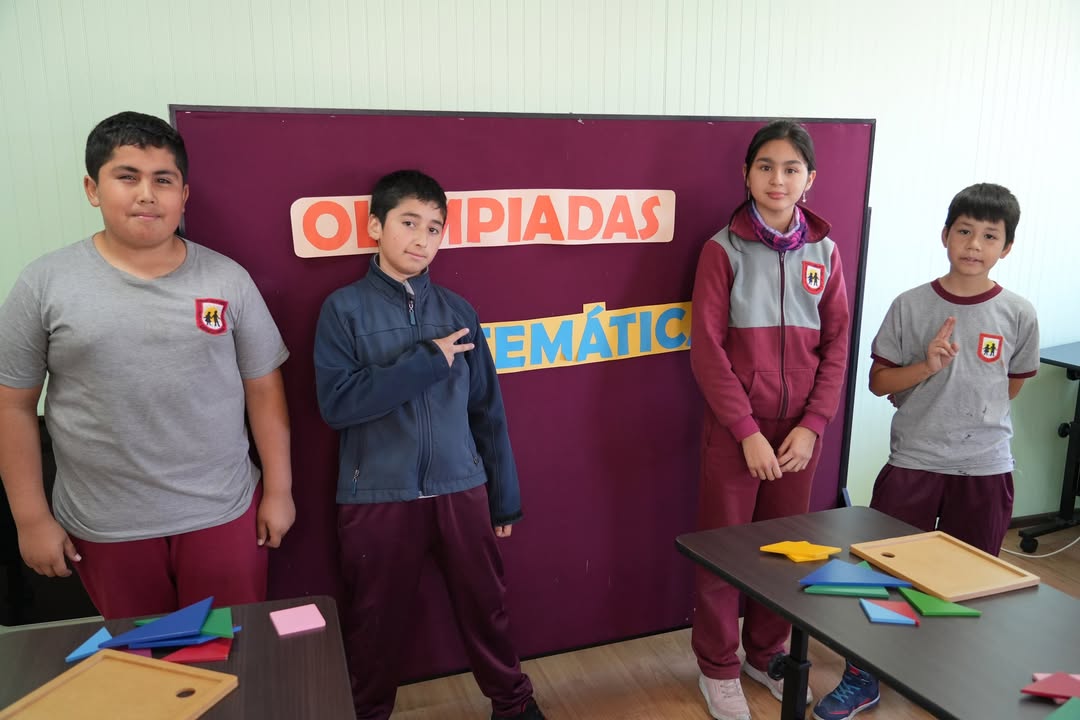 Tanagramas a toda velocidad en Colegio 2 Nachote