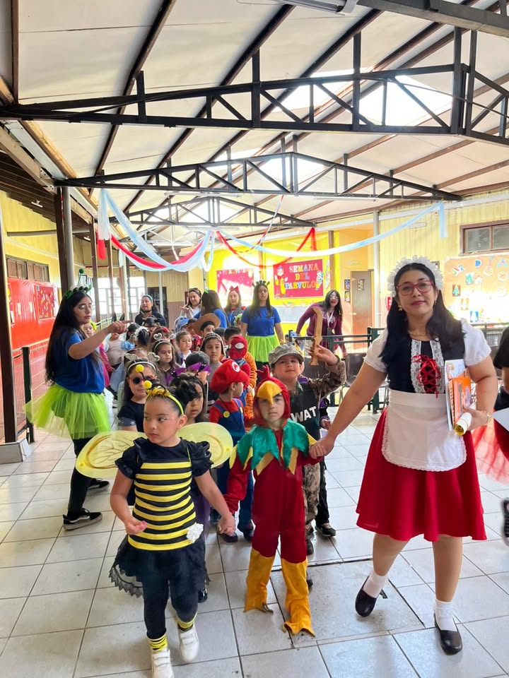Carnaval de Colores en Kinder