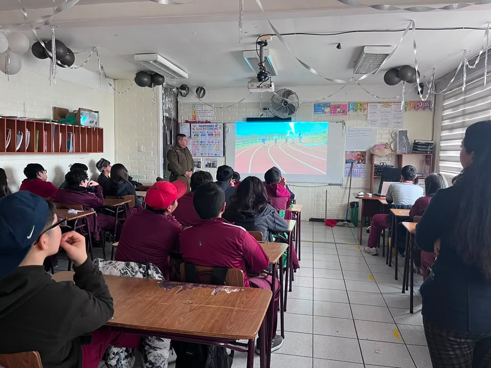 Charla sobre Cyberbullying y Responsabilidad Penal Adolescente