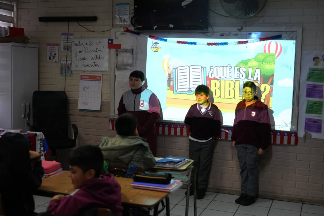 Semana de la Biblia en Nuestros Colegios